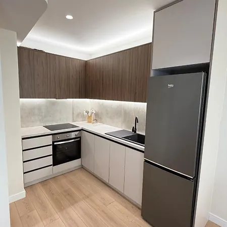 Apartamento Brand New Near Tirana Airport